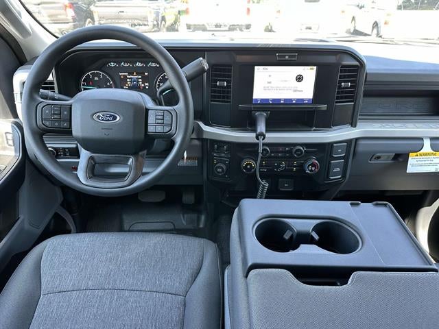 2026 Ford Super Duty F-550 DRW XL