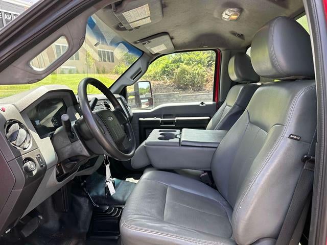 2014 Ford Super Duty F-550 DRW 4X4 2dr Regular Cab 140.8-200.8 in. WB