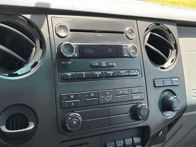 2014 Ford Super Duty F-550 DRW 4X4 2dr Regular Cab 140.8-200.8 in. WB