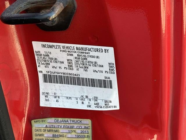 2014 Ford Super Duty F-550 DRW 4X4 2dr Regular Cab 140.8-200.8 in. WB
