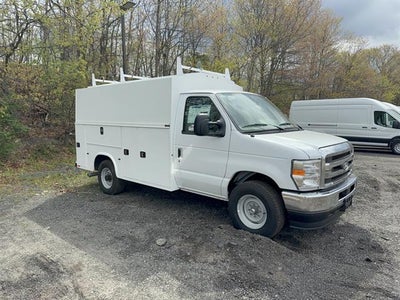 2026 Ford E-Series Cutaway E-350 SRW 138" WB