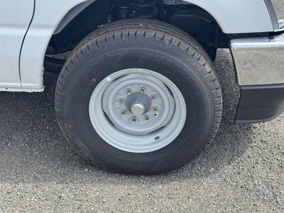 2026 Ford E-Series Cutaway E-350 SRW 138" WB