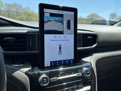 2022 Ford Explorer Platinum