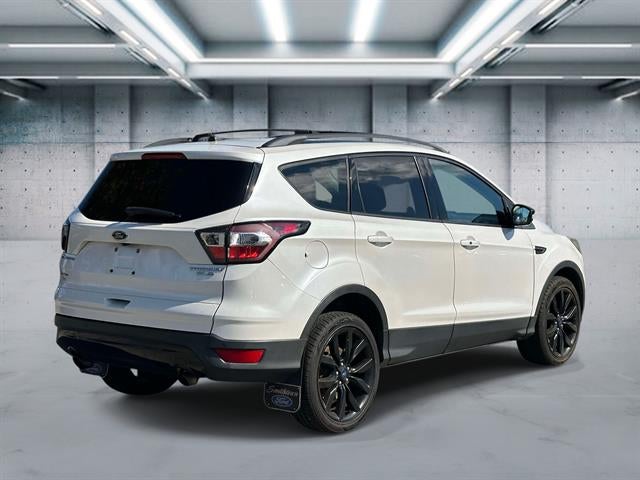 2017 FORD TRUCK ESCAPE Titanium