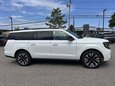 2027 Ford Expedition Max PLATINUM 4X4