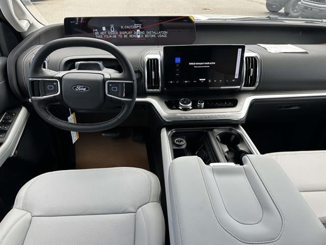 2027 Ford Expedition Max PLATINUM 4X4