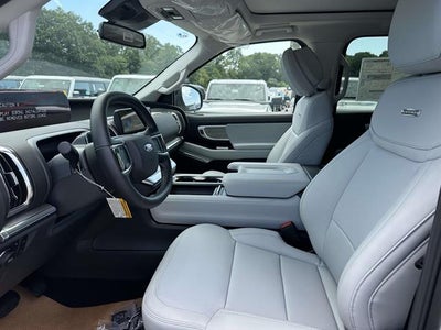 2027 Ford Expedition Max PLATINUM 4X4