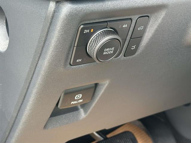 2027 Ford Expedition Max PLATINUM 4X4