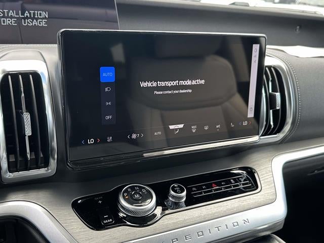 2027 Ford Expedition Max PLATINUM 4X4