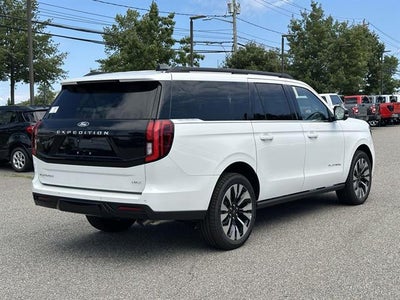2027 Ford Expedition Max PLATINUM 4X4