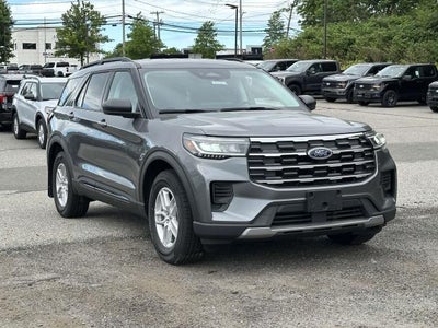 2026 Ford Explorer Active w/200A Pkg