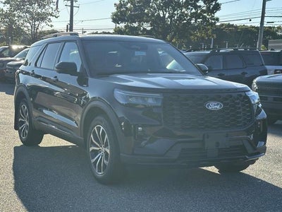 2027 Ford Explorer ST-Line