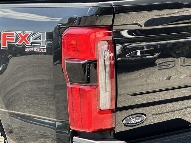 2026 Ford Super Duty F-350 SRW Platinum