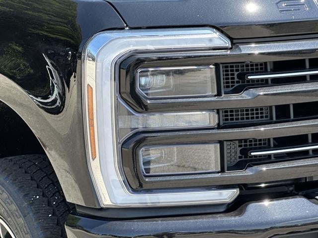 2026 Ford Super Duty F-350 SRW Platinum
