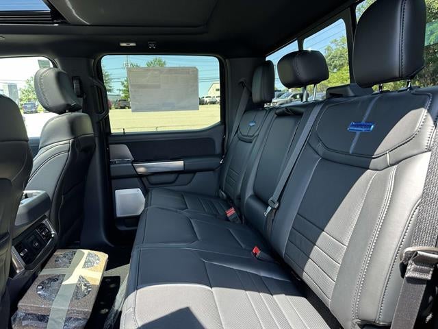 2026 Ford Super Duty F-350 SRW Platinum