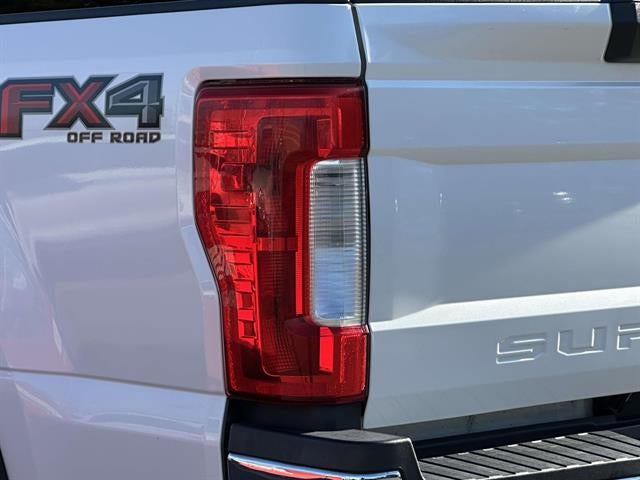 2017 Ford Super Duty F-350 SRW Lariat