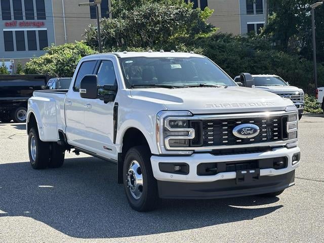 2026 Ford Super Duty F-350 DRW Platinum