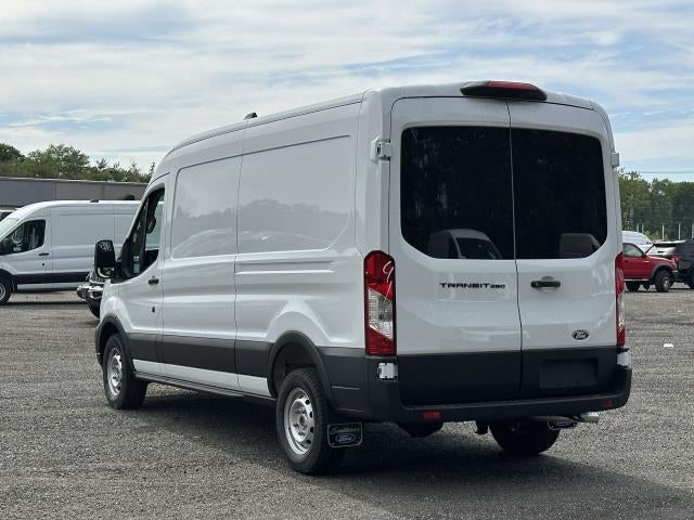 2026 Ford Transit Cargo Van T-250 148" Med Rf 9150 GVWR RWD