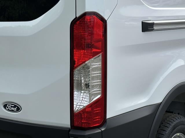 2026 Ford Transit Cargo Van T-250 148" Med Rf 9150 GVWR RWD