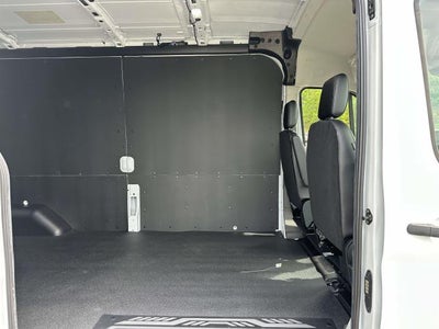 2026 Ford Transit Cargo Van T-250 148" Med Rf 9150 GVWR RWD