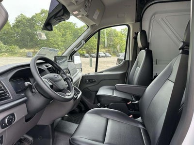 2026 Ford Transit Cargo Van T-250 148" Med Rf 9150 GVWR RWD
