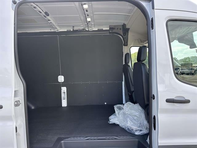 2026 Ford Transit Cargo Van T-250 148" Med Rf 9150 GVWR RWD