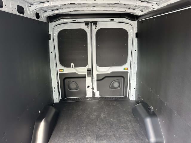 2026 Ford Transit Cargo Van T-250 148" Med Rf 9150 GVWR RWD