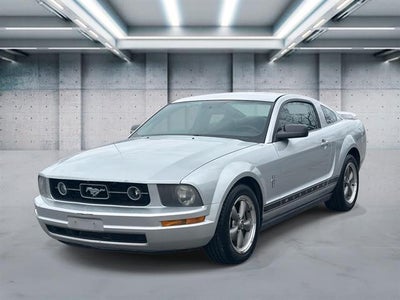 2006 Ford Mustang V6 Deluxe