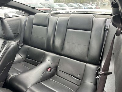 2006 Ford Mustang V6 Deluxe