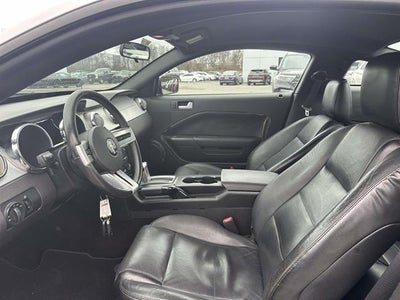 2006 Ford Mustang V6 Deluxe