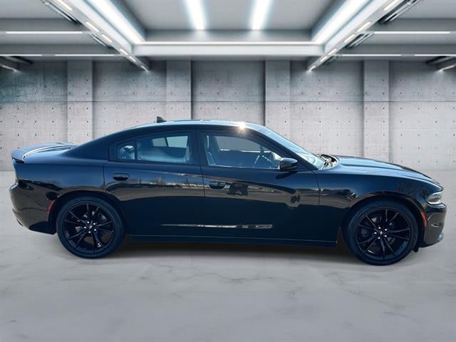 2017 Dodge Charger SXT
