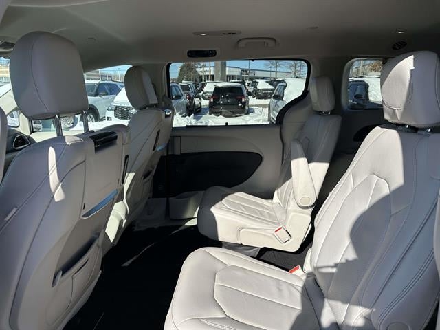 2018 Chrysler Pacifica Touring L Plus