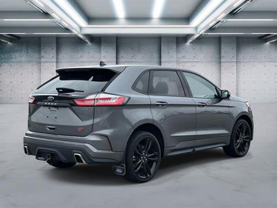 2022 Ford Edge ST