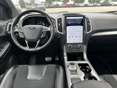 2022 Ford Edge ST