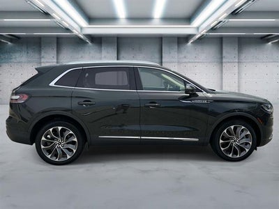 2022 Lincoln Nautilus Reserve