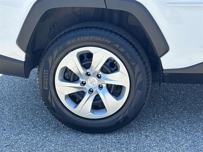 2019 Toyota RAV4 LE
