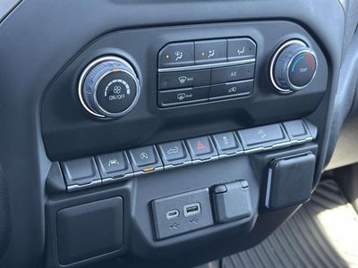 2022 Chevrolet Silverado 1500 Custom Trail Boss