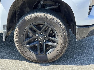 2022 Chevrolet Silverado 1500 Custom Trail Boss