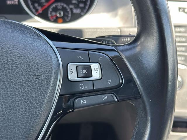 2015 Volkswagen Golf SportWagen TDI S