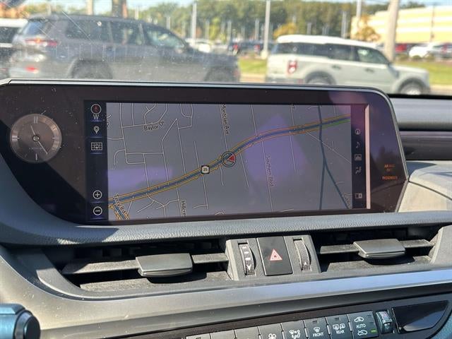 2019 Lexus ES Base