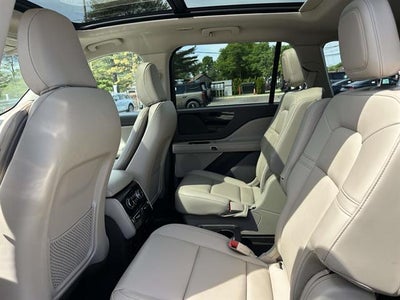 2022 Lincoln Aviator Standard