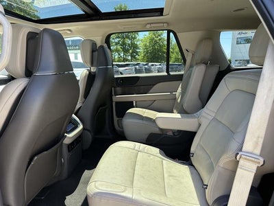 2022 Lincoln Navigator Reserve