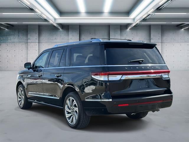 2022 Lincoln Navigator L Reserve
