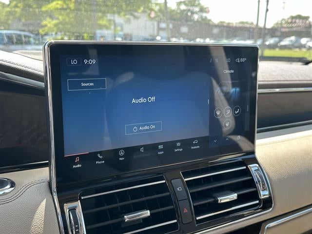 2022 Lincoln Navigator L Reserve
