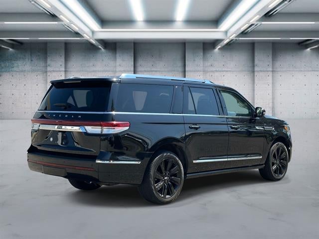 2022 Lincoln Navigator L Reserve