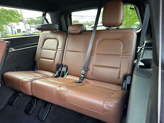 2022 Lincoln Navigator L Reserve