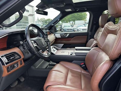2022 Lincoln Navigator L Reserve