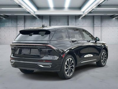 2024 Lincoln Nautilus Reserve