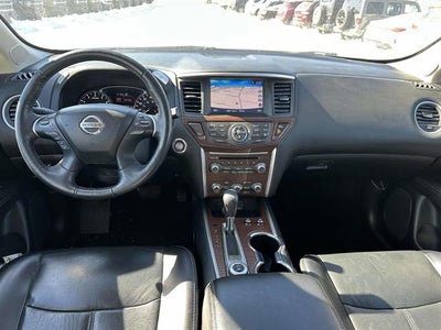 2018 Nissan Pathfinder Platinum