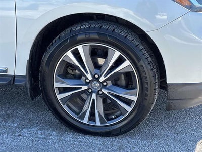 2018 Nissan Pathfinder Platinum